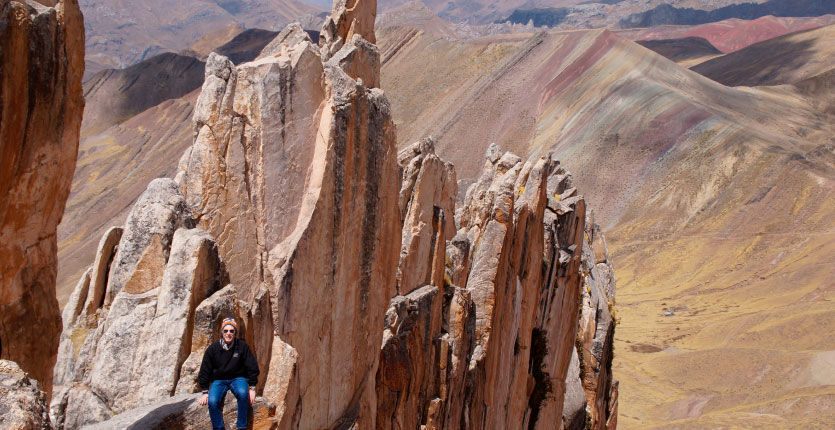 RAINBOW MOUNTAIN PALCCOYO AND ANANISO CANYON A FULL DAY TOUR