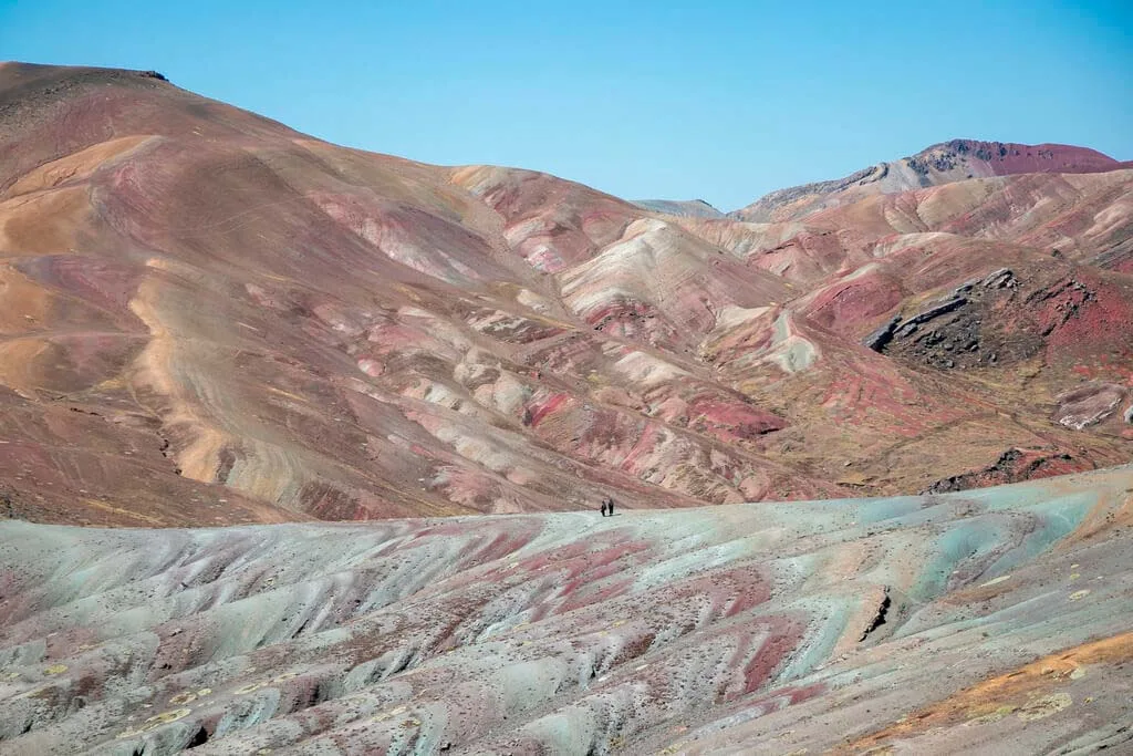 Alternative Rainbow Mountan In cusco