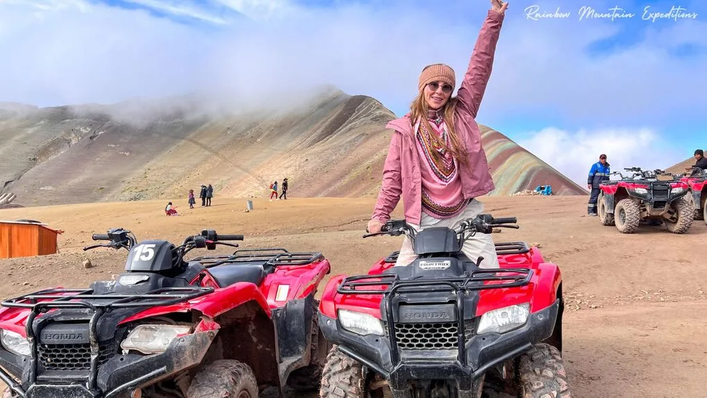 In Vinicunca, ATVs can accommodate two people. In Vinicunca, ATVs can accommodate two people.