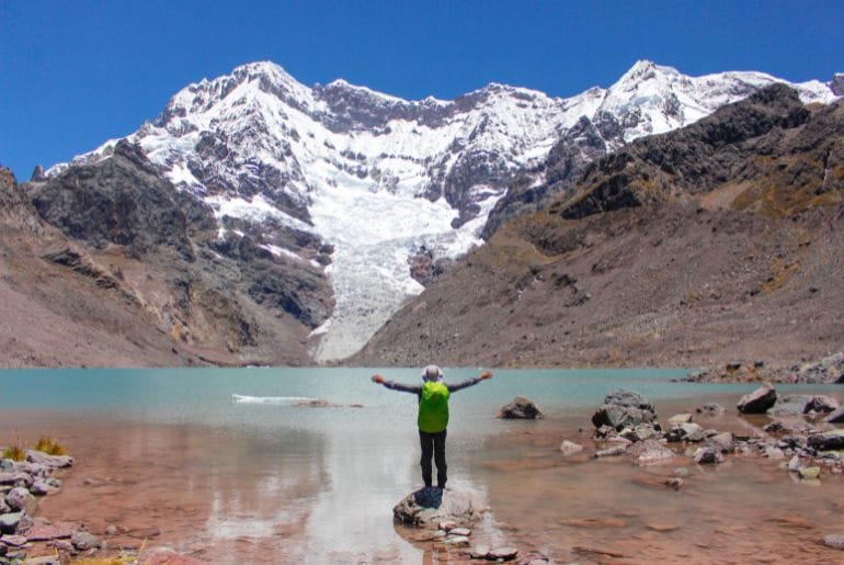 apu ausangate glacier