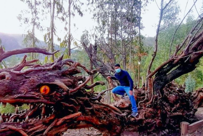 cusco dinosaur park is located in oropesa