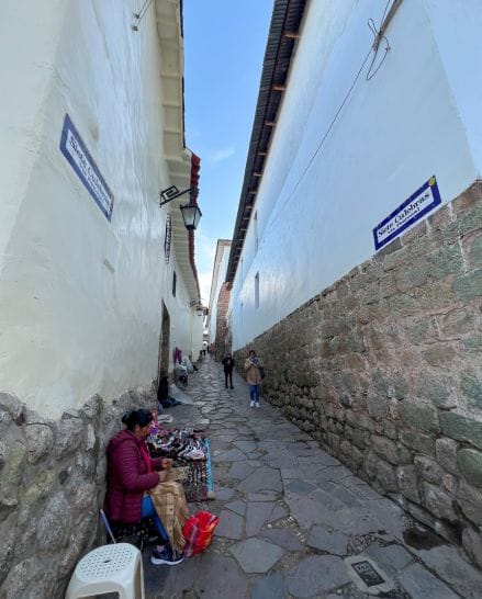 7 Snakes Street