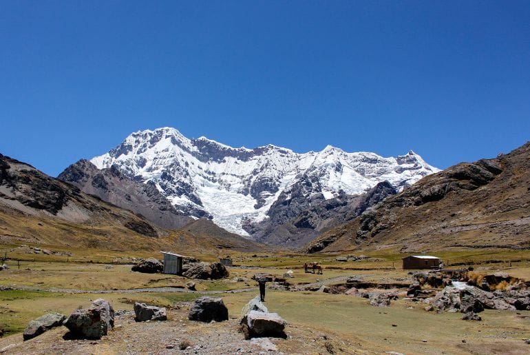 Unfiltered landscape of Ausangate