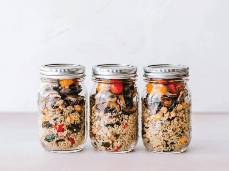 Quinoa mason-jar snacks for Peru day tours
